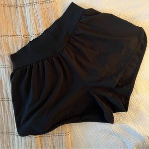 Aerie - athletic shorts with built in liner in black